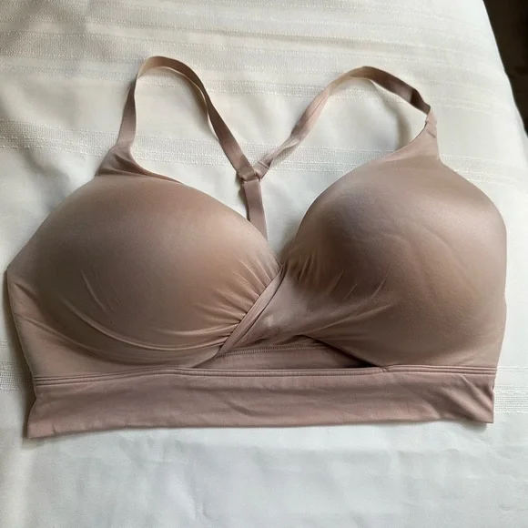 Victoria's Secret Nude Bralette - Picture 2 of 5